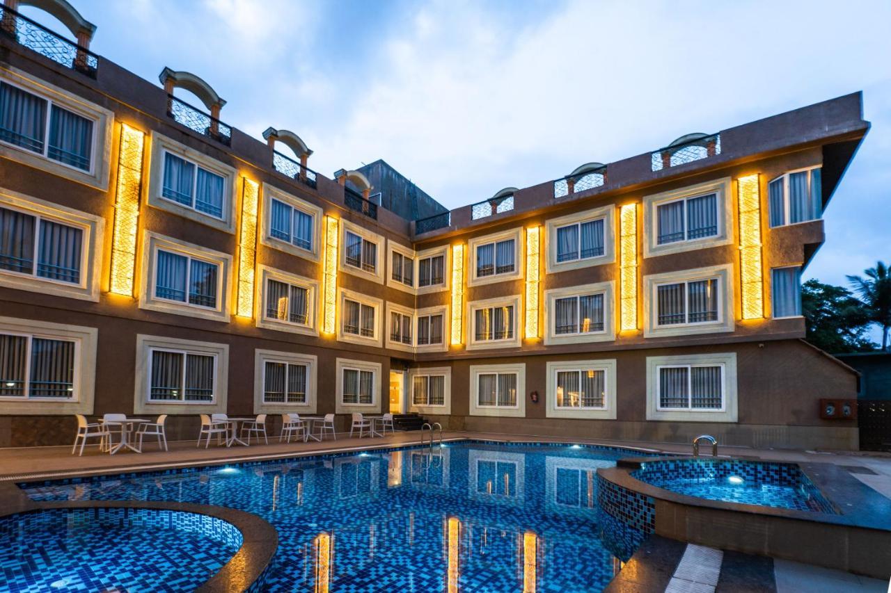 Zone Connect By The Park Parra Goa Hotel Anjuna Exterior foto