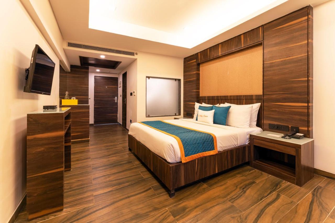 Zone Connect By The Park Parra Goa Hotel Anjuna Exterior foto