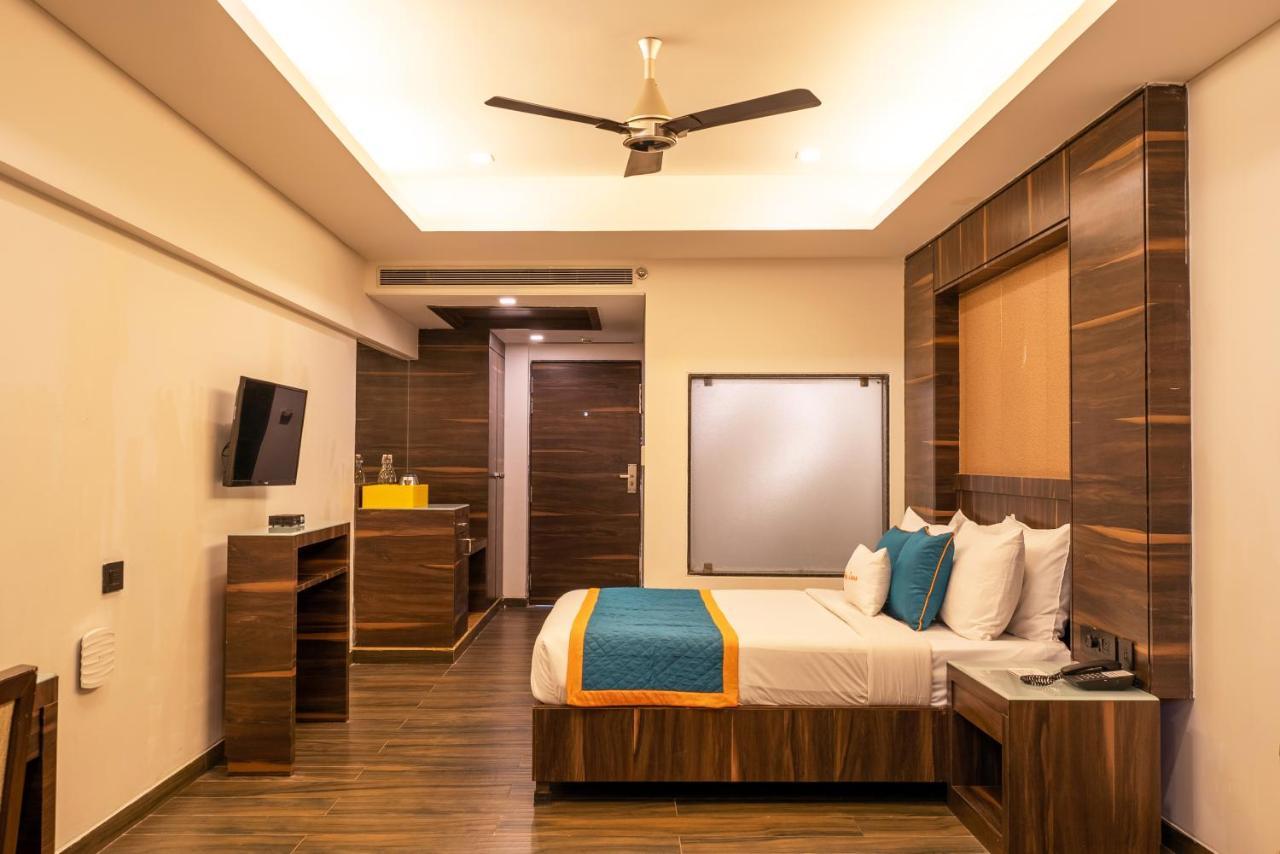 Zone Connect By The Park Parra Goa Hotel Anjuna Exterior foto